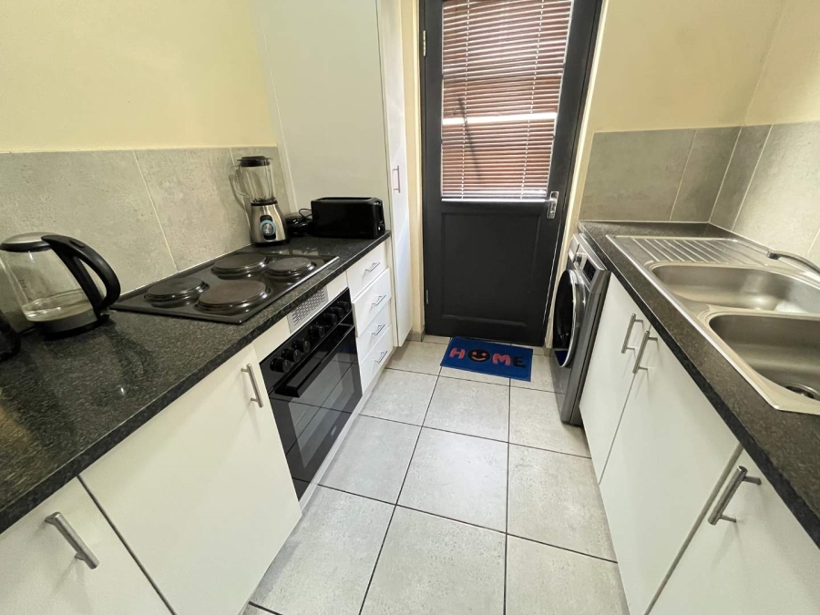 2 Bedroom Property for Sale in Parklands Western Cape